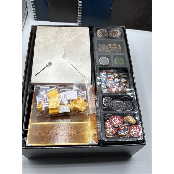 Gloomhaven: JAWS OF THE LION Board‎ Game. Pre-Iwned - Picture 14 of 16